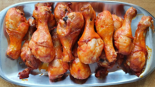 Knusprige Hähnchenschenkel aus dem Airfryer