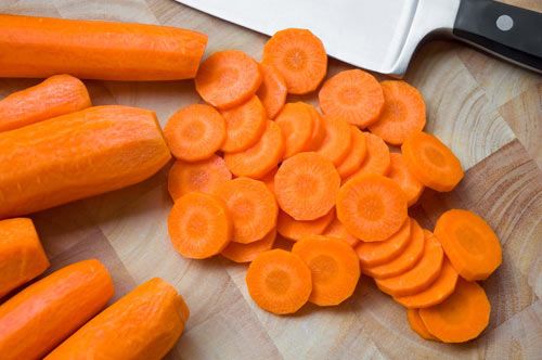 scharfer Karotten-Salat Rezept | Kostenlose-Rezepte.eu